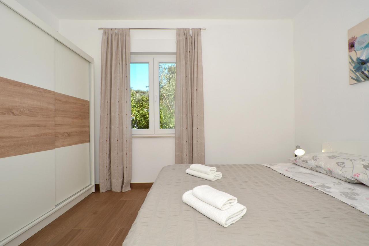 Apartment Una Seget Vranjica Dış mekan fotoğraf