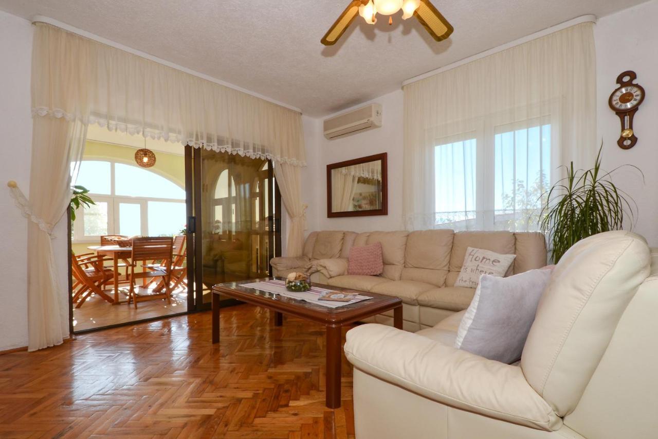 Apartment Una Seget Vranjica Dış mekan fotoğraf